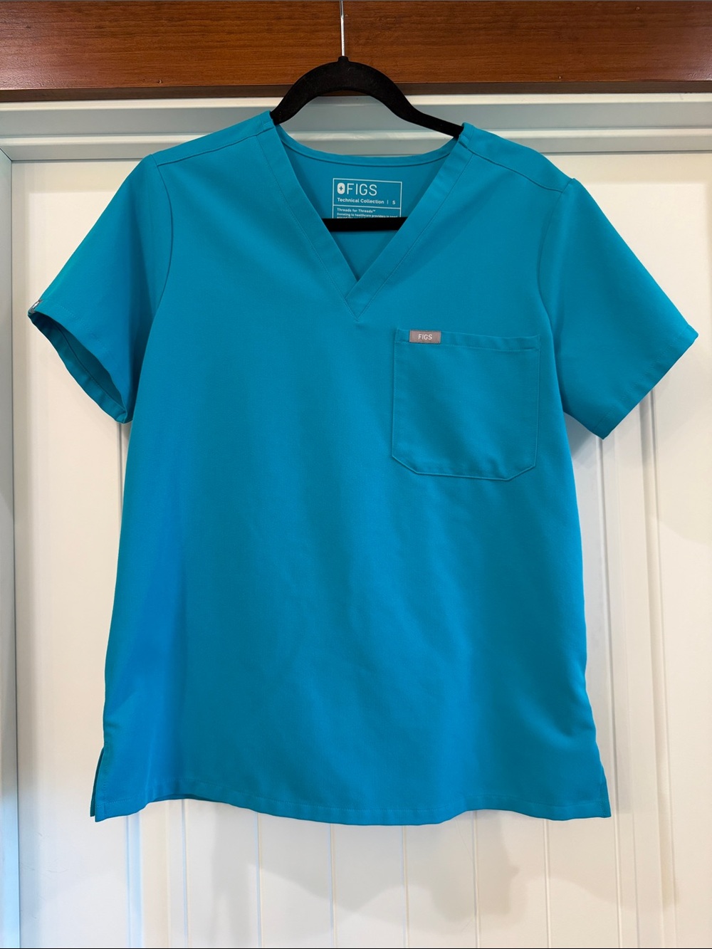 Figs Teal Catarina Top